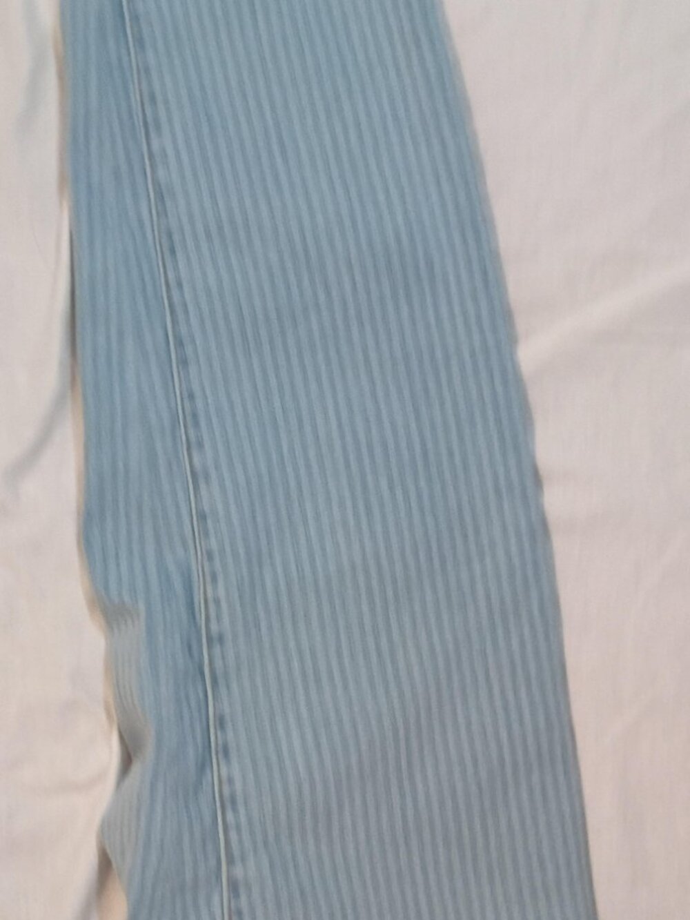 Levi's/Jeans/Womens 27/Light Wash/726 High Rise Flare Vertical Stripe Y2K Denim - Picture 7 of 8